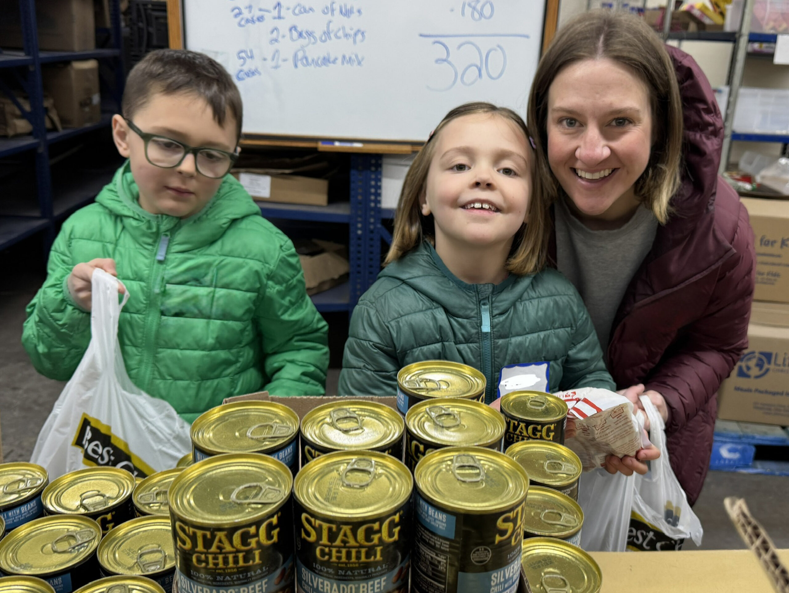 Pack Rescued Food with Just One More Ministry
